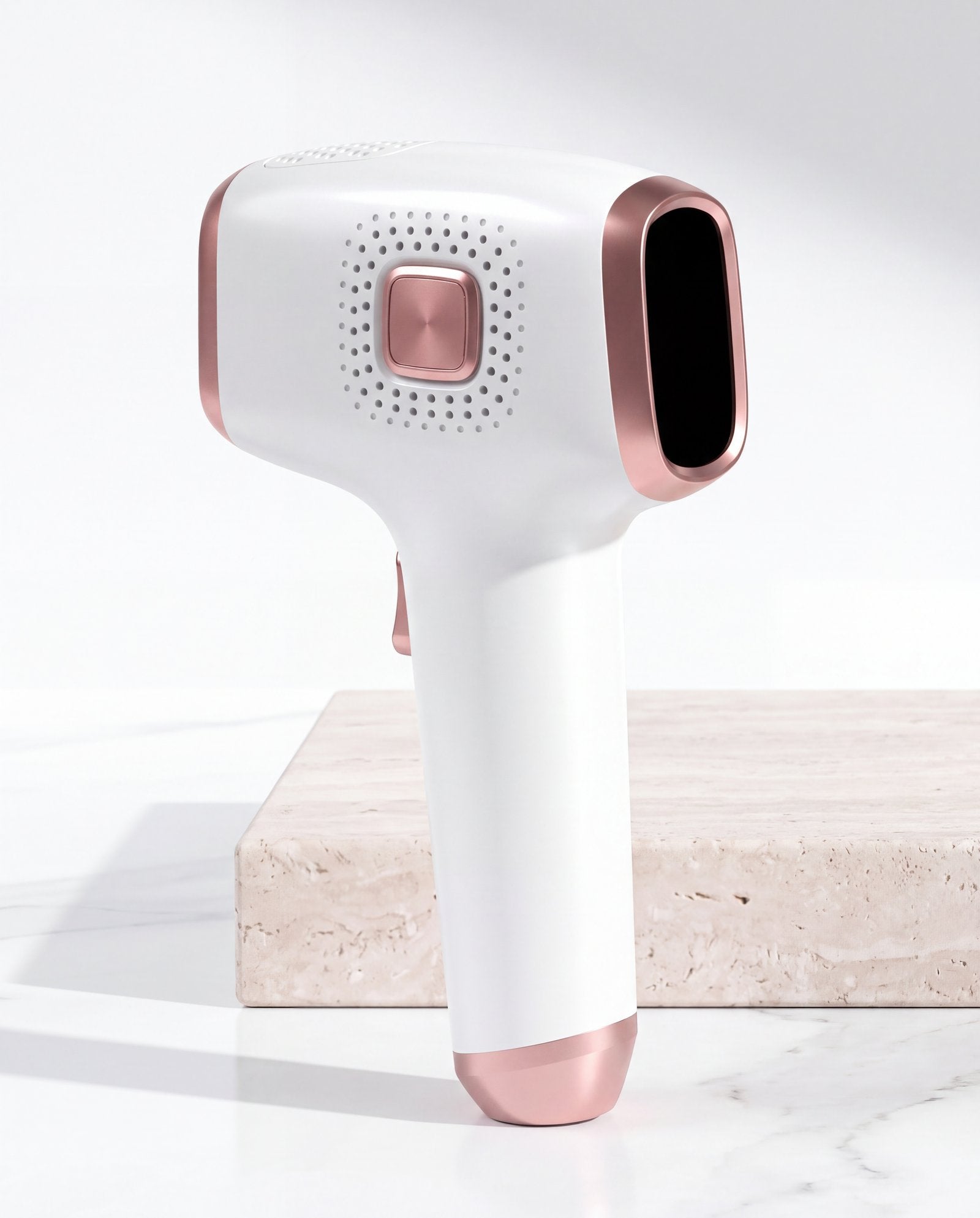 The VIENA Pearl 01 ice-cooling IPL device